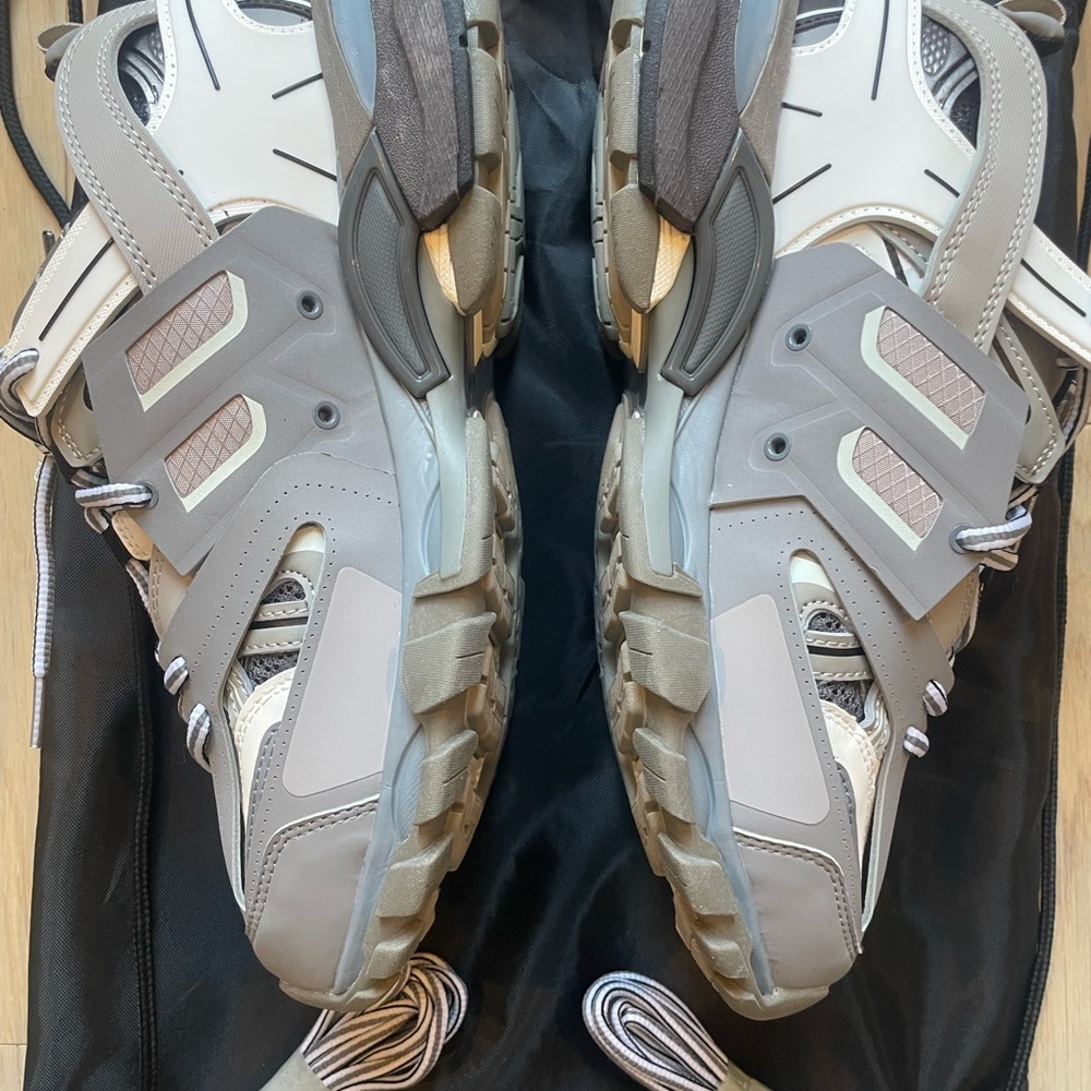 Balenciaga Gray and Brown Sneakers - Picture 8 of 8